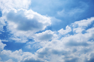 Obraz premium Blue sky with cloud background