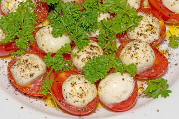 Tomaten mit Mozzarella