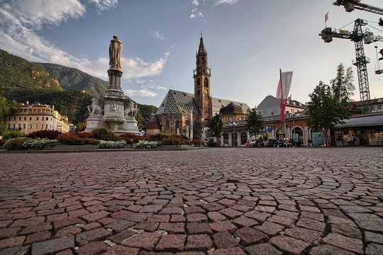 Bolzano, Piazza Walther