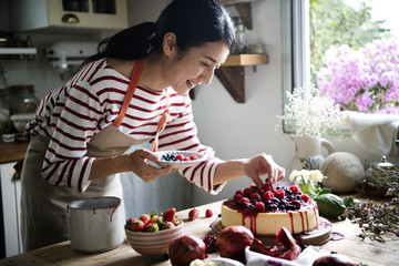 Fresh berry cheescake food photography recipe idea