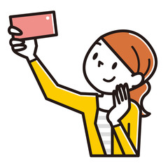 スマホで自撮りする女性