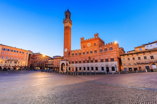 Siena, Italy. Palazzo Publico and Piazza del Campo.