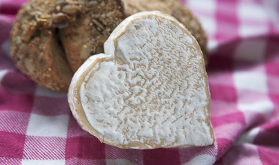 fromage crémeux cœur saint valentin 