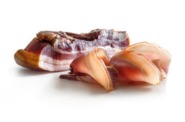 Taco y loncha de panceta de cerdo