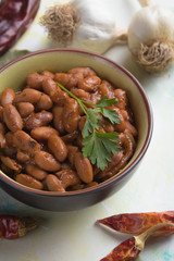 Cooked white beans