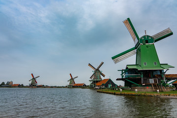 Fototapeta premium Windmills in Holland