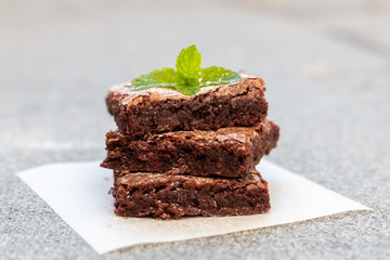 fresh homemade fudgy chocolate brownie / hausgemachter brownie