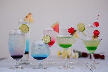 summer drinks and cocktails background