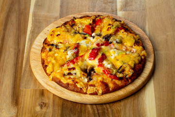 Vigetarian pizza with cheese
