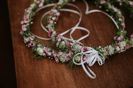 flower rings on a wooden background