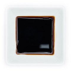 Balsamico Essig in Schale als Draufsicht