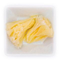 Käse Tete de Moine als Rosette in Schale