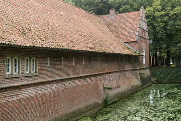 Wasserschloss L&uuml;tetsburg in Ostfriesland