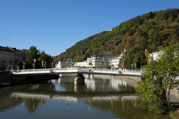 Brücke über die Lahn in der Kurstadt Bad Ems in Rheinland-Pfalz - Unesco Weltkulturerbe Great Spas of Europe - Stockfoto