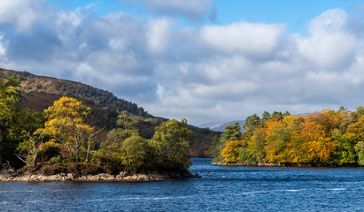 Fototapeta na wymiar Autumn day at Loch Katrine