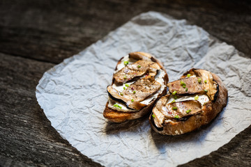 Bruschetta with porcini mushrooms and soft cheese