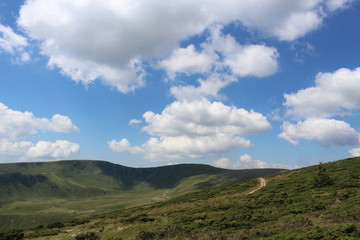 Fototapeta na wymiar Svydovets in Carpathian Mountains