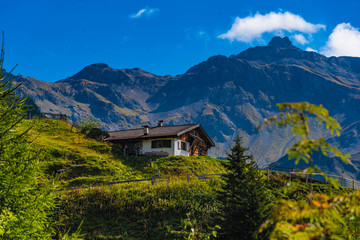 Almh&uuml;tte im Navistal in Tirol