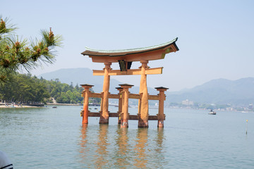 Obraz premium 厳島神社