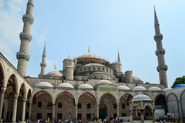 Fototapeta na wymiar The Sultanahmet Mosque (Blue Mosque). Istanbul. Turkey