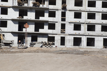 Start of construction of a high-rise concrete building