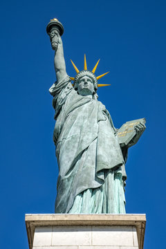 statue of Liberty  in Paris on the ile aux Cygnes,  Paris, France