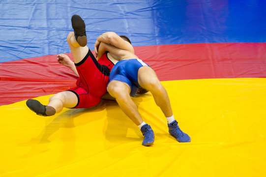 Wrestling singlet hi-res stock photography and images - Alamy