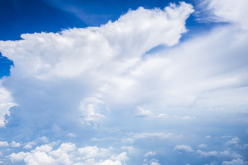 Obraz premium Blue sky cloud top view
