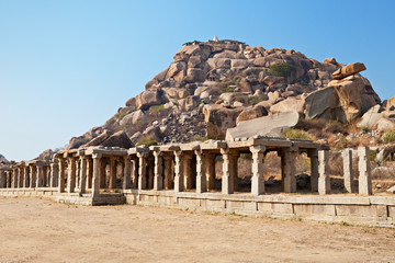 Obraz premium Pillars of the temple