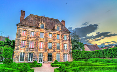 Fototapeta na wymiar Historic building in Dreux, France