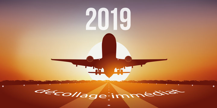 Carte de vœux 2019 avec un avion au décollage sur une piste d’aéroport, devant un coucher de soleil