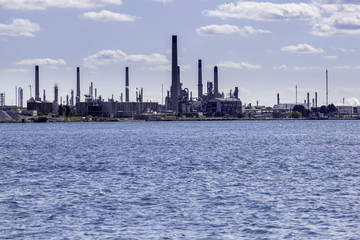 Naklejka premium Sarnia Plant Skyline