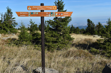 Wegweiser auf dem Brocken 