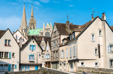Fototapeta na wymiar Historic buildings in Chartres, France