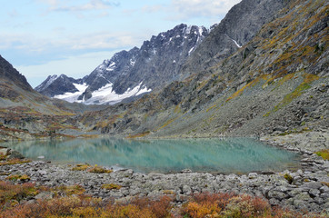 Russia, Altai mountains, lake Kuyguk (Kuiguk) in autumn