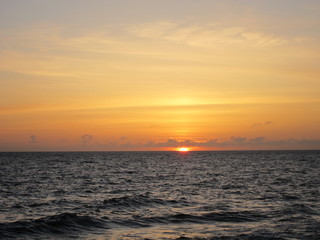 日没の海（sunset sea）沖縄 Okinawa Japan