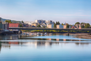 Fototapeta na wymiar Bridge in the Norwegian town Levanger