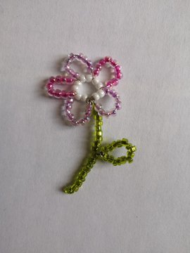 Fleur en perle de rocaille 