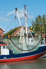 Fischerhafen in Neuharlingersiel in Ostfriesland