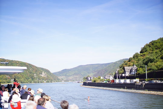 Weltkulturerbe Burg Rheinstein Bingen Trechtingshausen Schweizer Haus