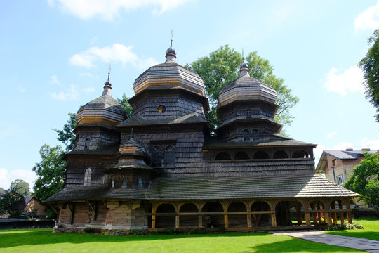 Ukraina, cerkiew, drohobycz, świętego jura, przepiękna, drewniana, zabytkowa