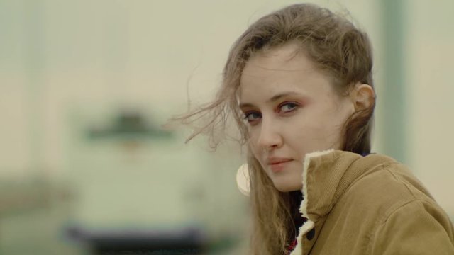 Elegant Glance Lada Savenkova