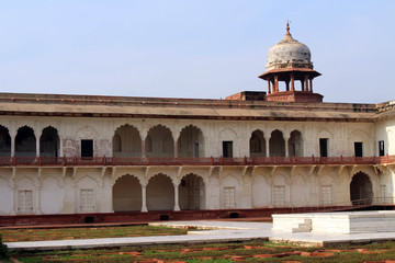 the architecture of courtyards and gardens inside the complex of Agra Fort