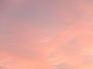 夕暮れ　夕焼け　茜色の空　思い出　慕情　空