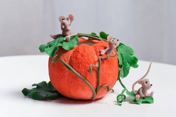 Polymer clay souvenirs 