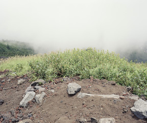富士山　霧の登山道