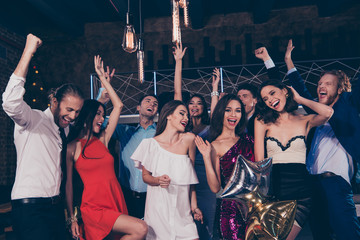 Happy 2019! Beautiful attractive pretty glamorous gorgeous magni © deagreez