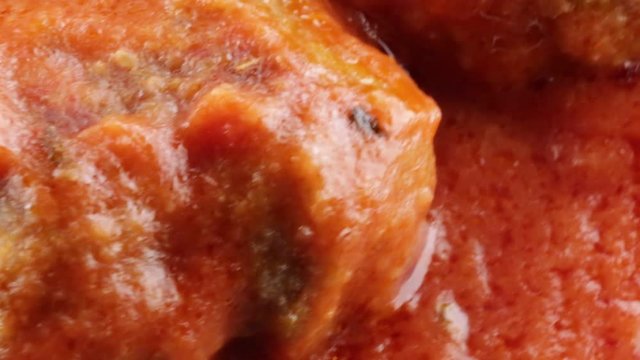 Polpette di carne al sugo di pomodoro