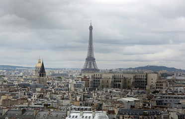 Fototapeta premium Eiffel Tower and Dome of Les Invalides in Paris France