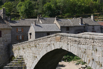 Fototapeta na wymiar Brücke in Pont-de-Monvert